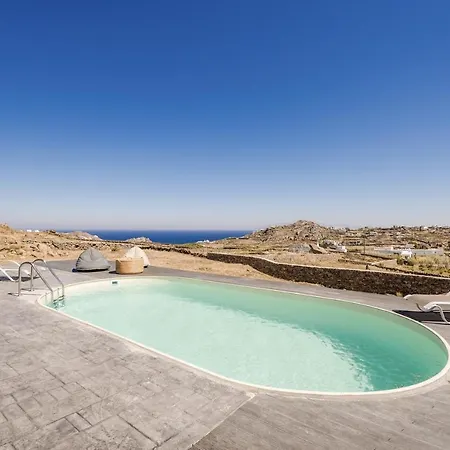 Ocean View Villa *